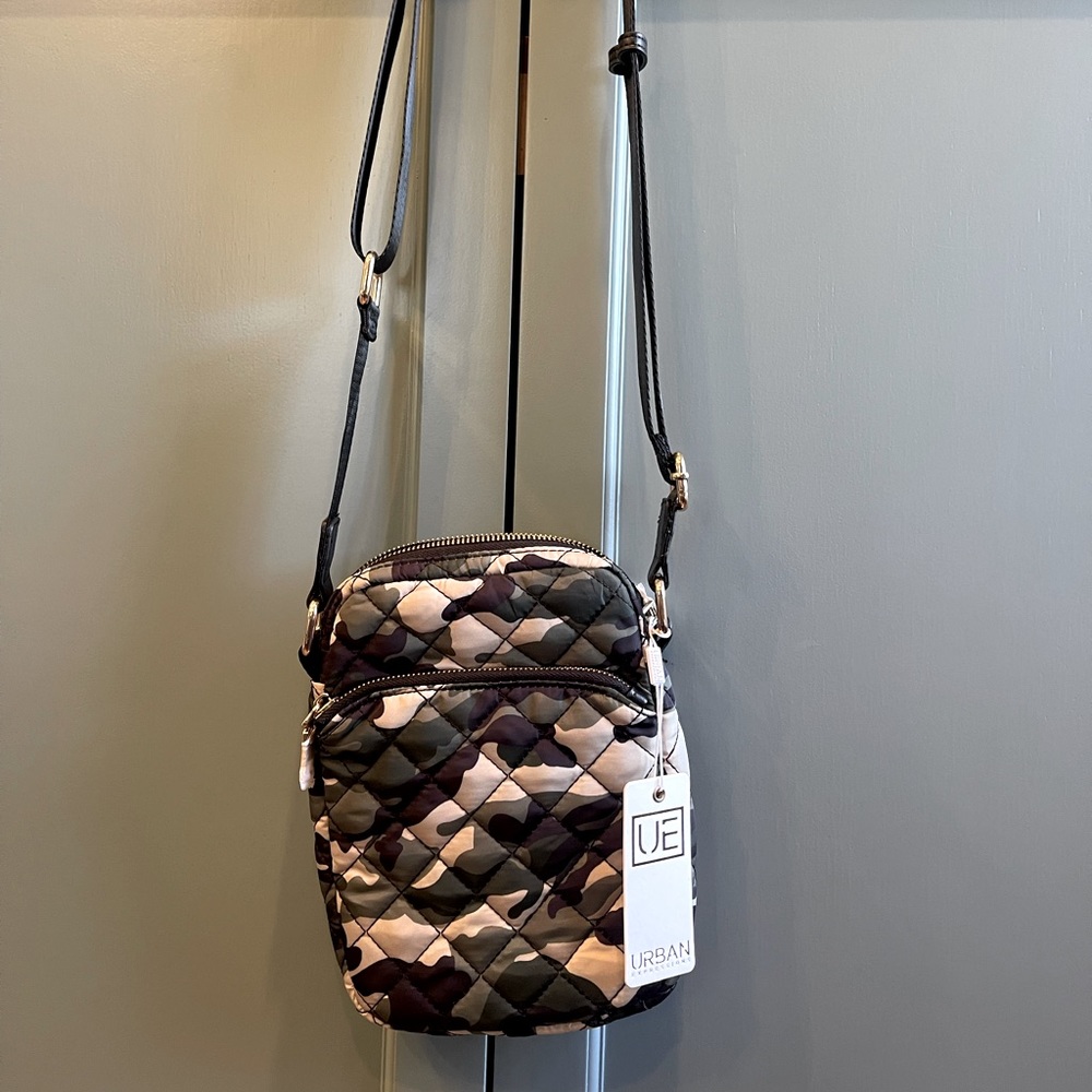 Urban Expressions Cross Body Camo Bag